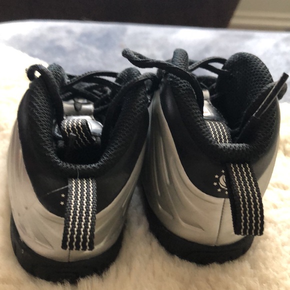 Nike Little Posite One KSA Chrome/Black - Picture 8 of 9